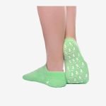 Spa Moisturizing Gel Socks