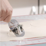 Stainless Steel Large Dumpling Skin Dough Circle Roller Machine Cutters - صورة 13