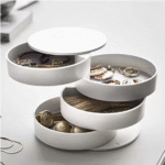 Rotating Jewelry Box - صورة 3