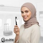 Black Travel Folding Toothbrush - صورة 2