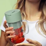 Mini Juicer with handle & straw - صورة 4