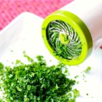 Effortless Herb & Veggie Chopper for Quick Kitchen Prep - صورة 8