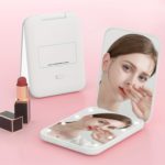 Travel-Friendly LED Makeup Mirror with 1 X/3 X Magnification - صورة 5