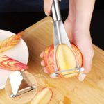 Effortless Apple Slicing: Multi-Function Stainless Corer - Image 8