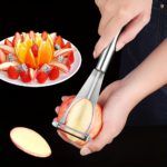 Effortless Apple Slicing: Multi-Function Stainless Corer