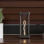 Magnetic LED Table Lamp: USB Rechargeable & Dimmable - صورة 6