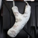 Y-Shaped Kids Travel Pillow for Car, Train & Plane Comfort - صورة 6
