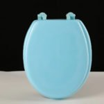 Silent-Closing Toilet Seat with Non-Slip Grip - صورة 3