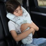 Y-Shaped Kids Travel Pillow for Car, Train & Plane Comfort - صورة 4